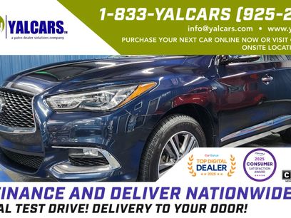Used 2020 INFINITI QX60 Luxe w/ Essential Package