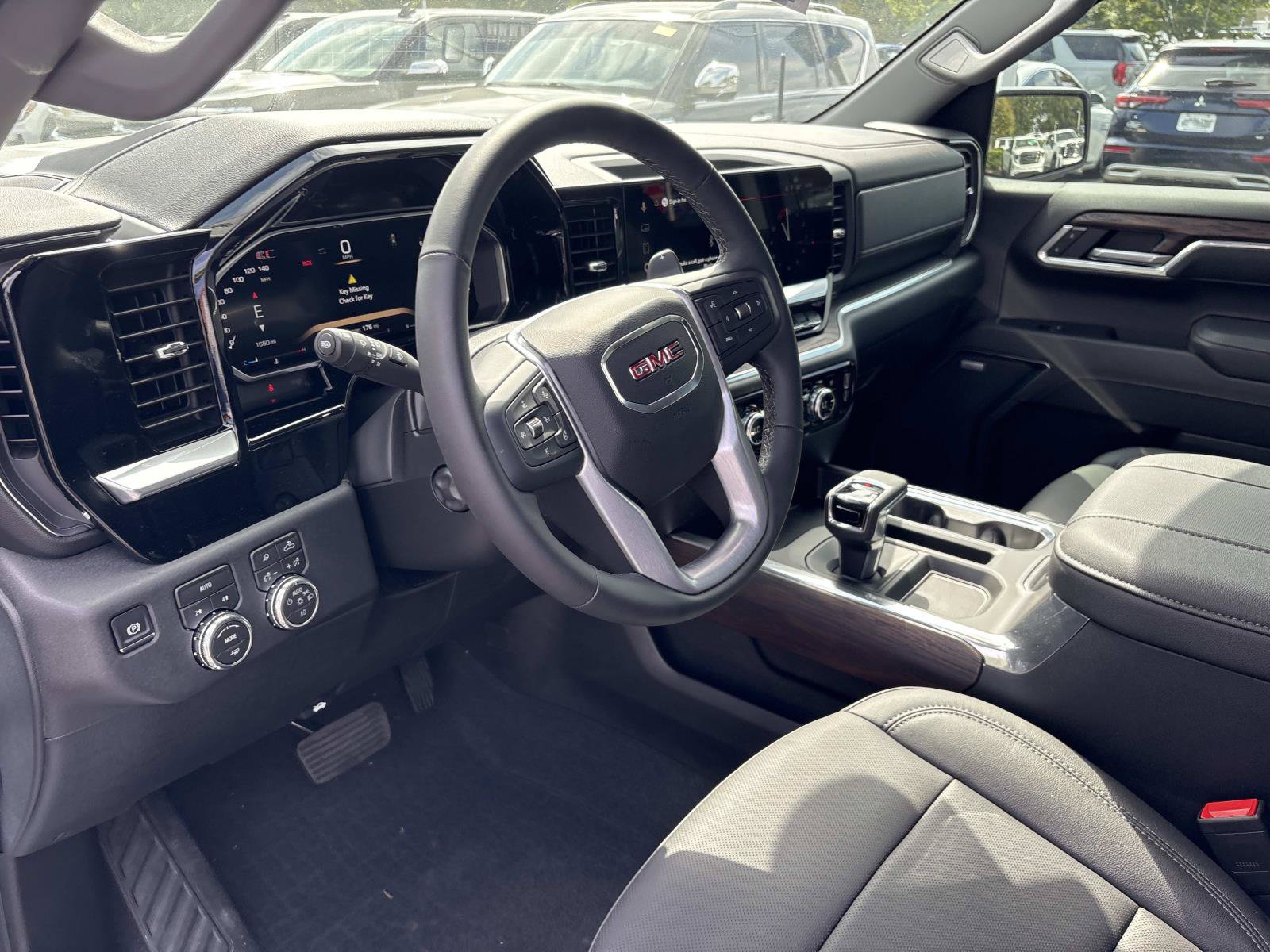 Used 2026 GMC Sierra 1500 SLT w/ SLT Premium Plus Package AWD/4WD image 19