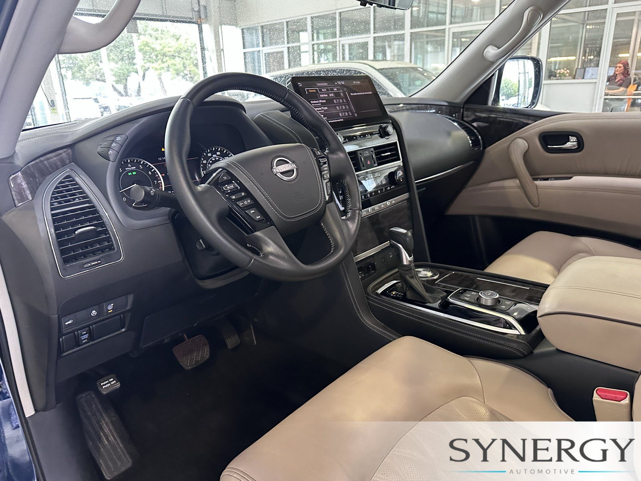 Used 2022 Nissan Armada Platinum w/ Captain's Chairs Package RWD image 21