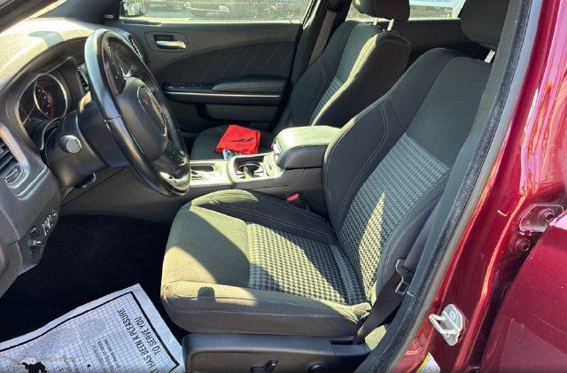 Used 2023 Dodge Charger SXT RWD image 11