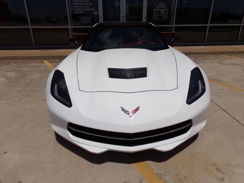 Used 2014 Chevrolet Corvette Stingray Coupe w/ 3LT Preferred Equipment Group RWD image 2