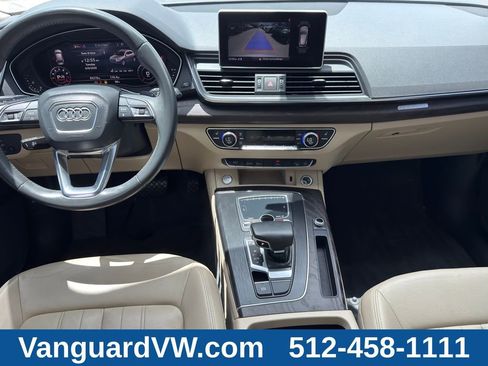 Used 2019 Audi Q5 2.0T Premium Plus w/ Premium Plus Package AWD/4WD image 24