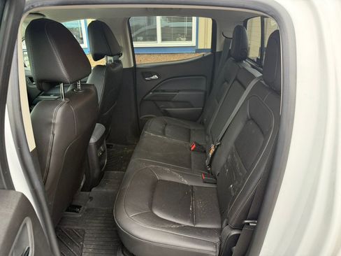 Used 2019 Chevrolet Colorado Z71 w/ LPO, Premium Interior Package AWD/4WD image 10