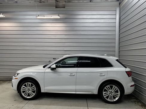 Used 2019 Audi Q5 2.0T Premium Plus w/ Premium Plus Package image 6