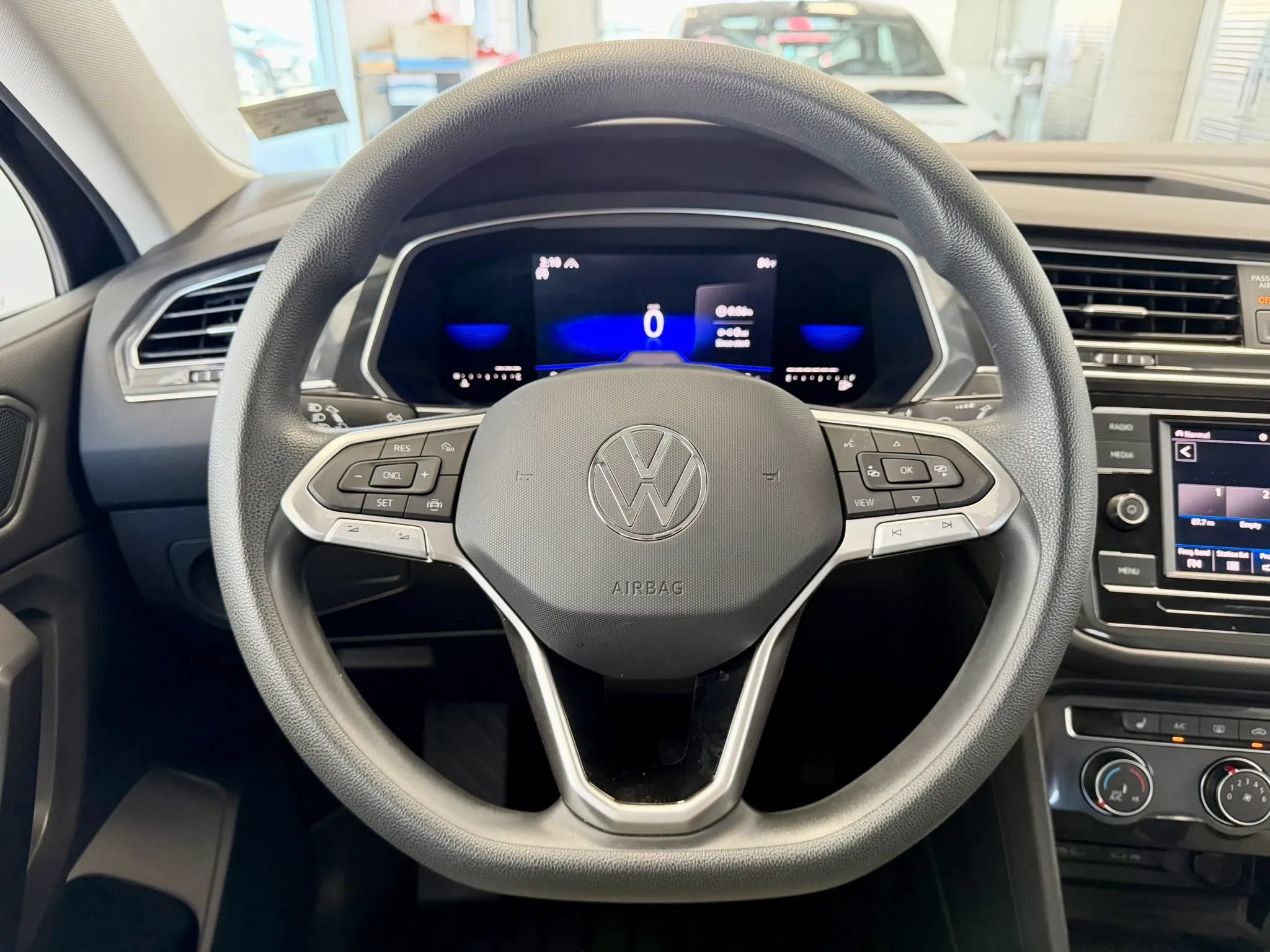 Used 2022 Volkswagen Tiguan S AWD/4WD image 17