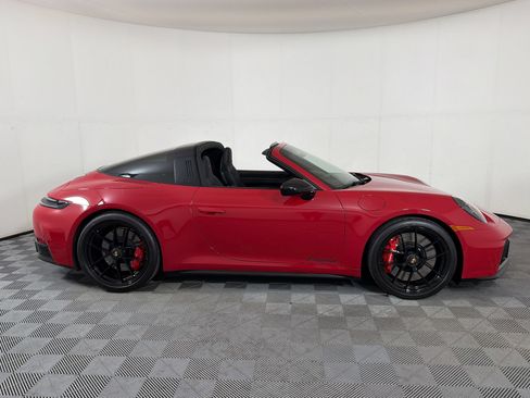 Certified 2025 Porsche 911 Targa 4 GTS AWD/4WD image 9