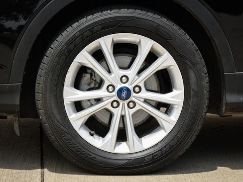 Used 2019 Ford Escape SE image 53