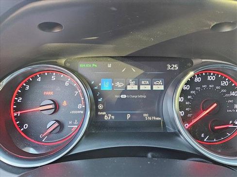 Used 2019 Toyota Camry XSE image 11