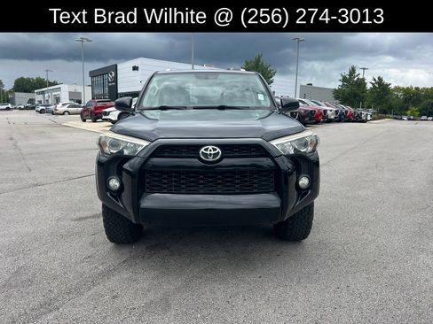 Used 2015 Toyota 4Runner SR5 RWD image 2