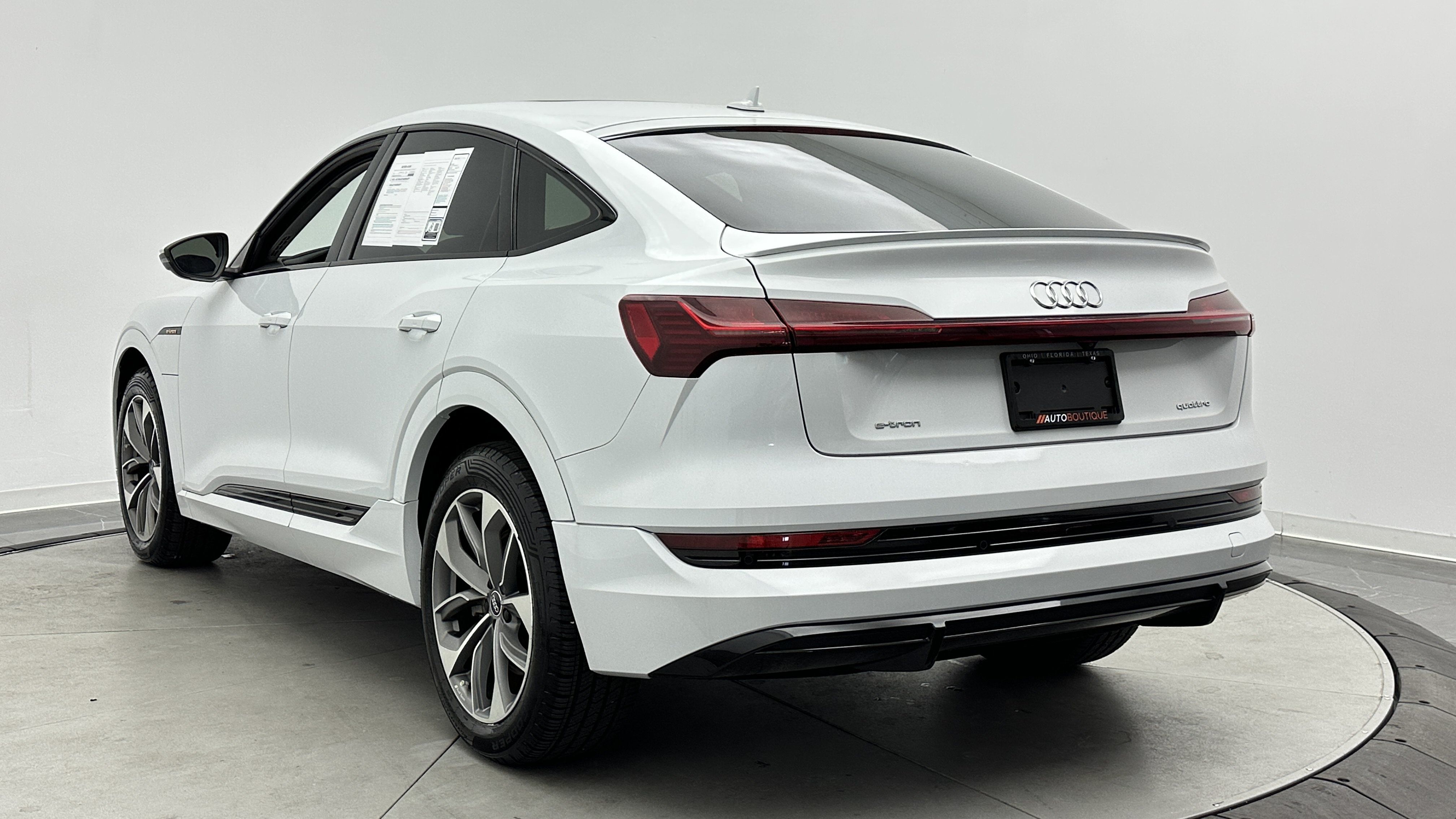 Used 2021 Audi e-tron Premium w/ Black Optic Package AWD/4WD image 7