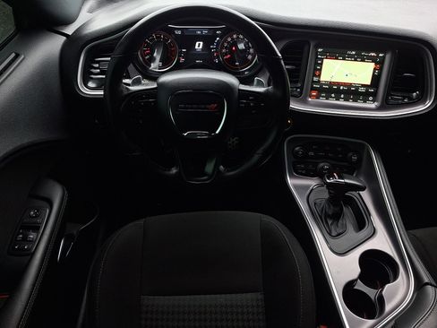 Used 2020 Dodge Challenger R/T Scat Pack w/ Scat Pack Stripe image 12