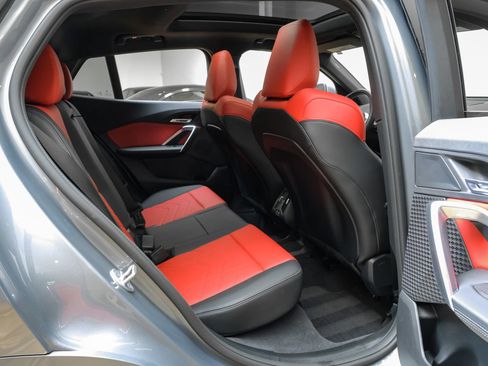 Used 2025 BMW X2 xDrive28i image 46