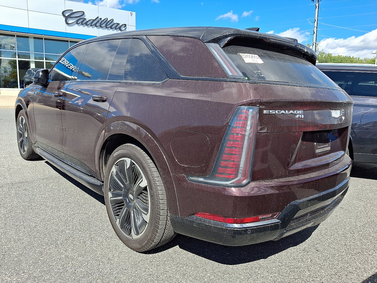 Used 2025 Cadillac Escalade IQ Sport 2 AWD/4WD image 5