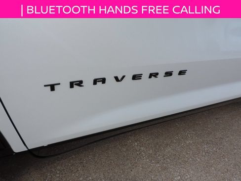 Used 2024 Chevrolet Traverse RS w/ LPO, Floor Liner Package FWD image 11