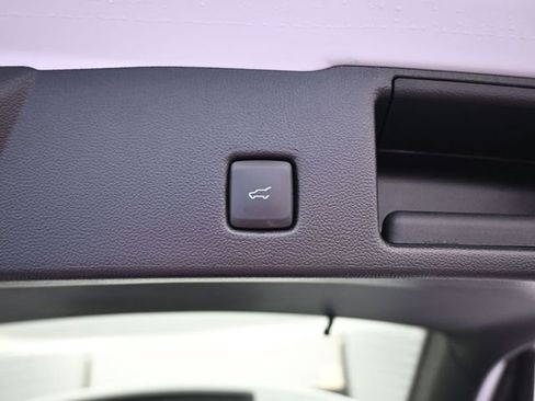 New 2025 Ford Escape Active w/ Cold Weather Package image 9