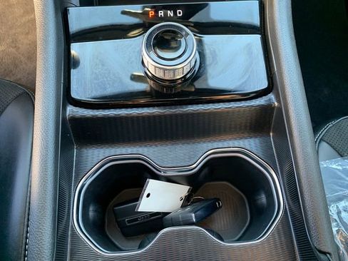 Used 2025 Jeep Grand Cherokee L Altitude image 36