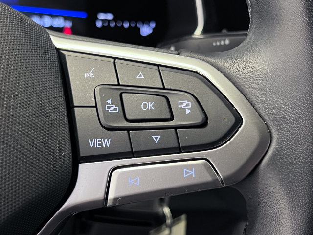 Certified 2024 Volkswagen Jetta Sport FWD image 21
