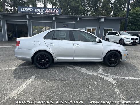 Used 2006 Volkswagen Jetta TDI image 9