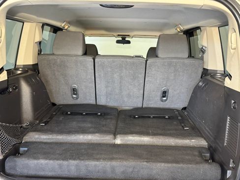 Used 2008 Jeep Commander Sport AWD/4WD image 27