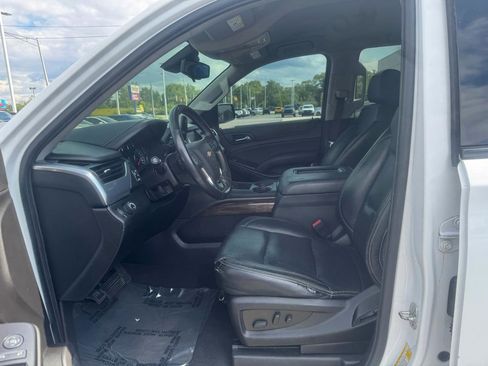 Used 2020 Chevrolet Tahoe LS w/ Enhanced Driver Alert Package RWD image 25