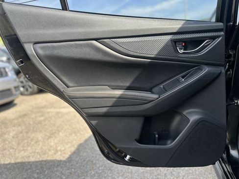 Used 2019 Subaru Crosstrek 2.0i Limited w/ Moonroof Package w/Navigation image 15
