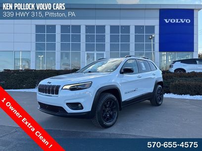 Used 2022 Jeep Cherokee Latitude w/ Sun & Sound Group