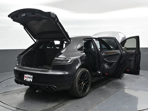 Used 2021 Porsche Macan GTS image 56