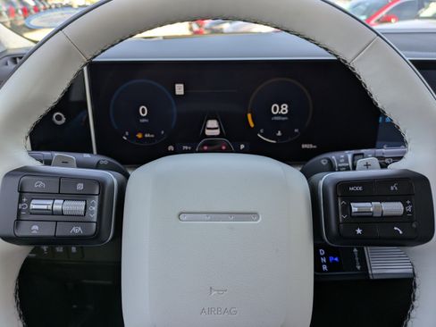 Used 2025 Hyundai Santa Fe Calligraphy image 24