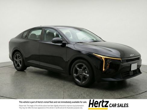 Used 2025 Kia K4 FWD image 1