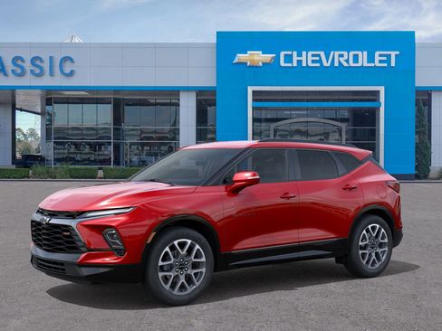 New 2025 Chevrolet Blazer RS image 2