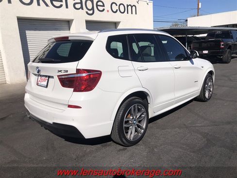 Used 2017 BMW X3 xDrive28i AWD/4WD image 8