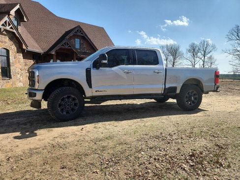 Used 2024 Ford F350 Lariat w/ Lariat Ultimate Package image 1