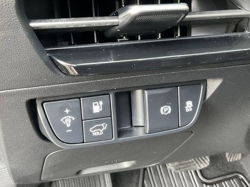 Used 2022 Kia EV6 Wind w/ Wind Technology Package AWD/4WD image 34