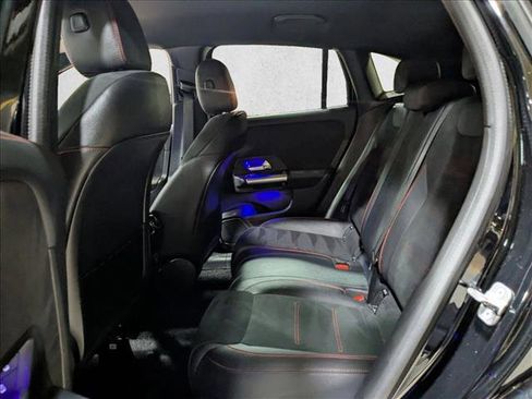 Certified 2025 Mercedes-Benz GLA 250 image 20