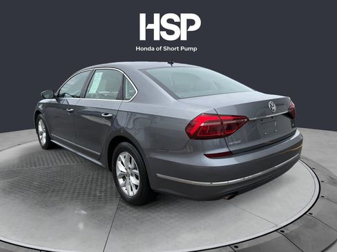 Used 2017 Volkswagen Passat 1.8T S FWD image 3