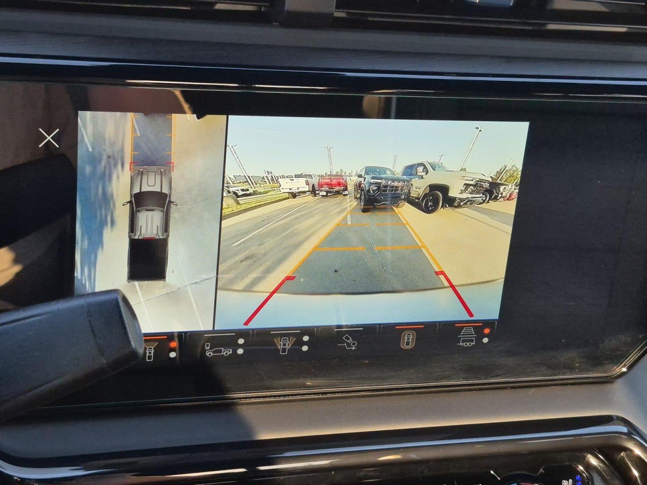 Certified 2025 GMC Sierra 2500 AT4X AWD/4WD image 30