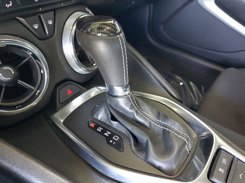 Used 2022 Chevrolet Camaro LS RWD image 28
