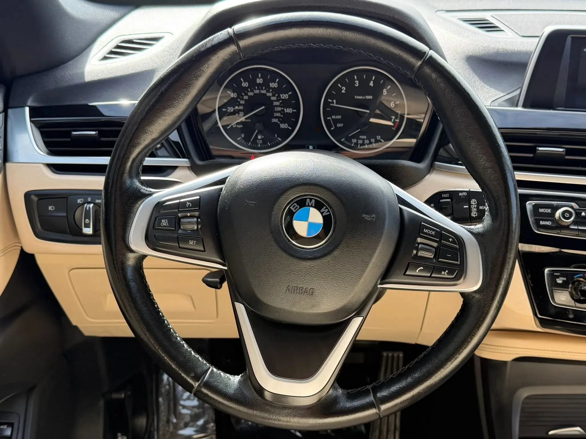 Used 2018 BMW X1 xDrive28i AWD/4WD image 23