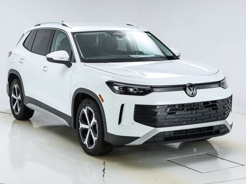 New 2026 Volkswagen Tiguan SE image 53