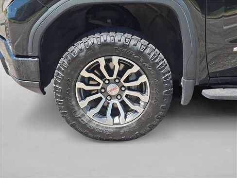 Used 2022 GMC Sierra 1500 AT4 w/ AT4 Preferred Package AWD/4WD image 24