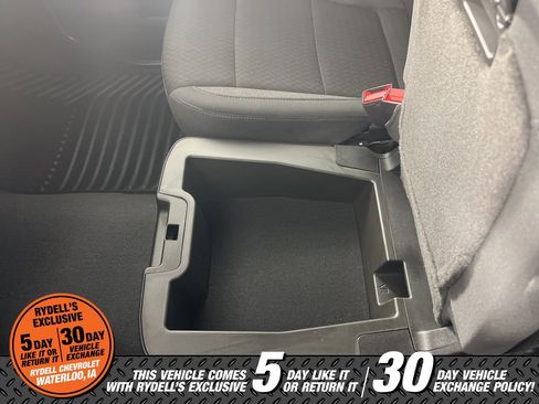 Used 2023 Chevrolet Silverado 1500 LT image 40