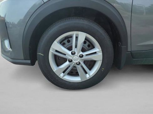 Used 2025 Nissan Kicks Play S FWD image 10