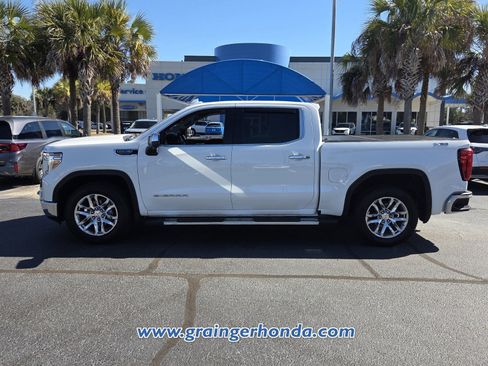 Used 2022 GMC Sierra 1500 SLT w/ SLT Premium Plus Package image 8