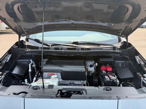 Used 2019 Nissan Leaf S w/ Protection Package FWD image 29