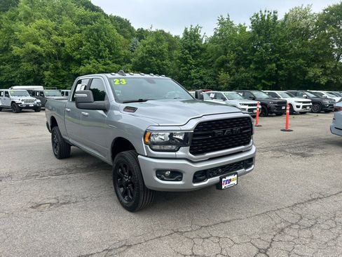 Used 2023 RAM 2500 Big Horn w/ Night Edition AWD/4WD image 11