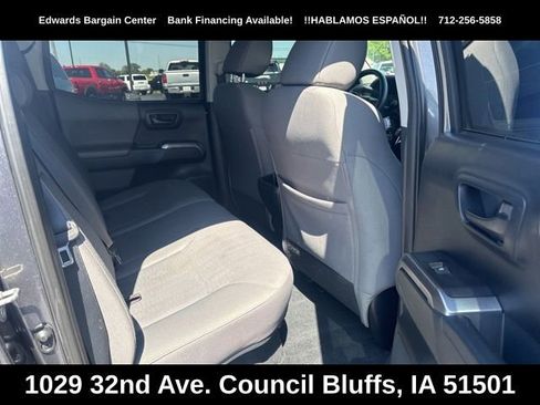 Used 2017 Toyota Tacoma SR5 w/ Tow Package AWD/4WD image 9