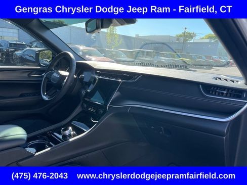 Certified 2023 Jeep Grand Cherokee Altitude AWD/4WD image 16
