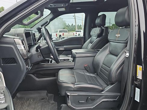 Used 2024 Ford F350 Platinum AWD/4WD image 11