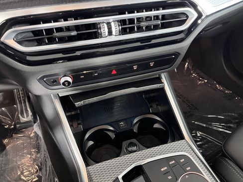 Certified 2023 BMW 330e xDrive image 13