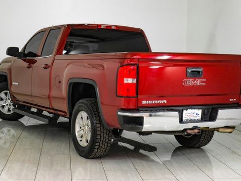Used 2018 GMC Sierra 1500 SLE w/ SLE Value Package image 8